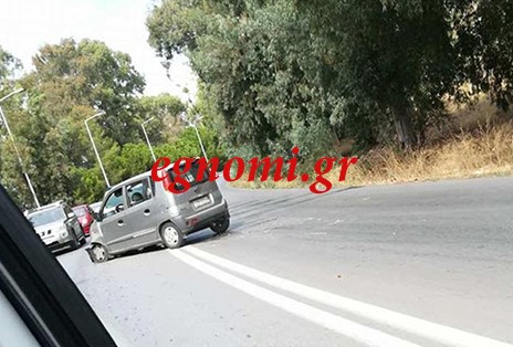 Μποτιλιάρισμα από τροχαίο στο δρόμο Χαλκίδας - Λαμψάκου