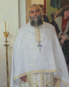 Πρωτοπρεσβύτερος ο π. Γεώργιος Μωραΐτης της Αγίας Ελεούσας