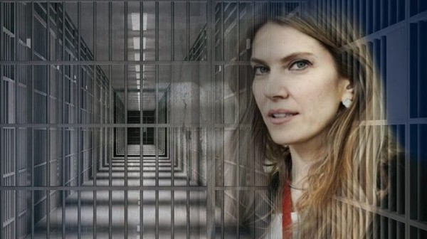 Η Εύα Καϊλή για τις δύσκολες στιγμές στη φυλακή: Με κρατούσαν με τα φώτα αναμμένα σε τσουχτερό κρύο