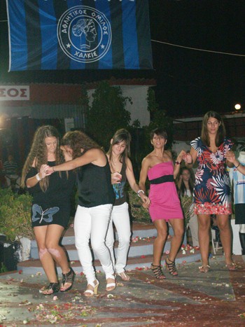 O ΑΟΧ στην πίστα...