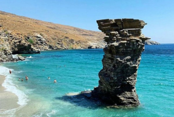 Μεθυσμένος χειριστής ταχύπλοου τραυμάτισε σοβαρά 15χρονο