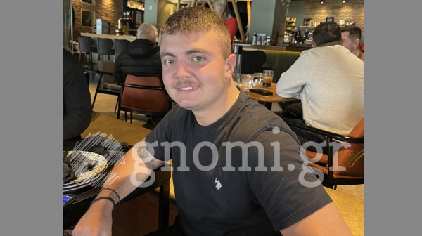 Δημήτρης Γεωργουσόπουλος: Η γυμνή γυναίκα στο μπαρ και τα σφηνάκια!