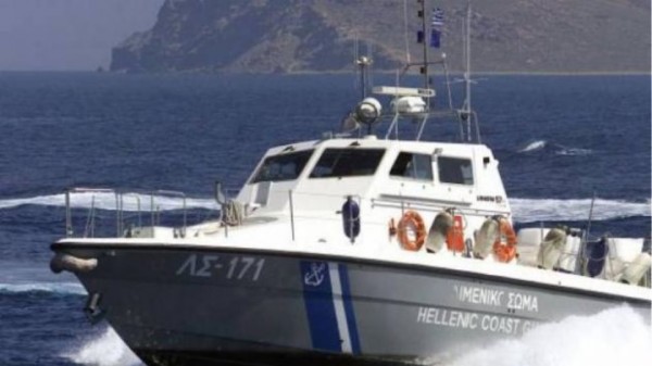 Αγνοούνται δύο κολυμβητές στο Σούνιο