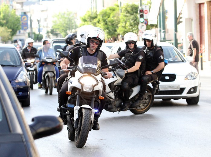 Πήγε να κλέψει με ...πλαστικό πιστόλι