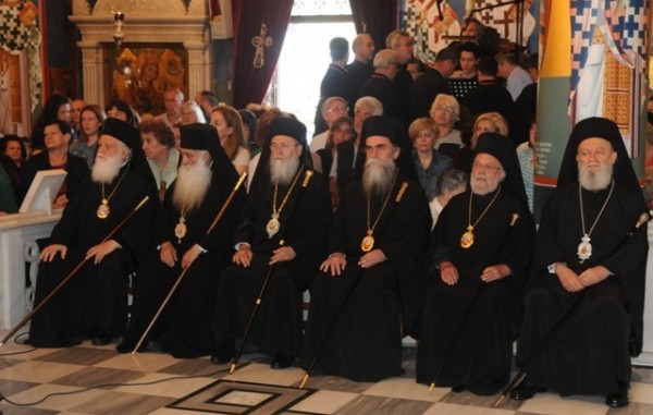 Λαμπρός και ο πανηγυρικός εσπερινός για την γιορτή του Οσίου Ιωάννη του Ρώσου