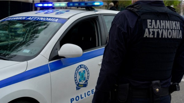 ΛΑΜΙΑ: Συνελήφθησαν τρεις Έλληνες για κατοχή κάνναβης – Κατασχέθηκαν ναρκωτικά, ζυγαριά και όχημα