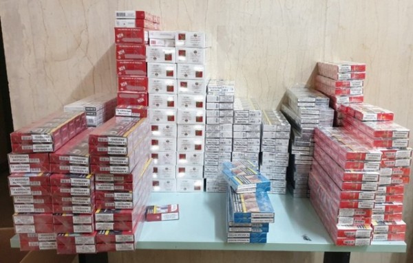 Πουλούσαν λαθραία τσιγάρα στο Οικονομικό Πανεπιστήμιο Αθηνών