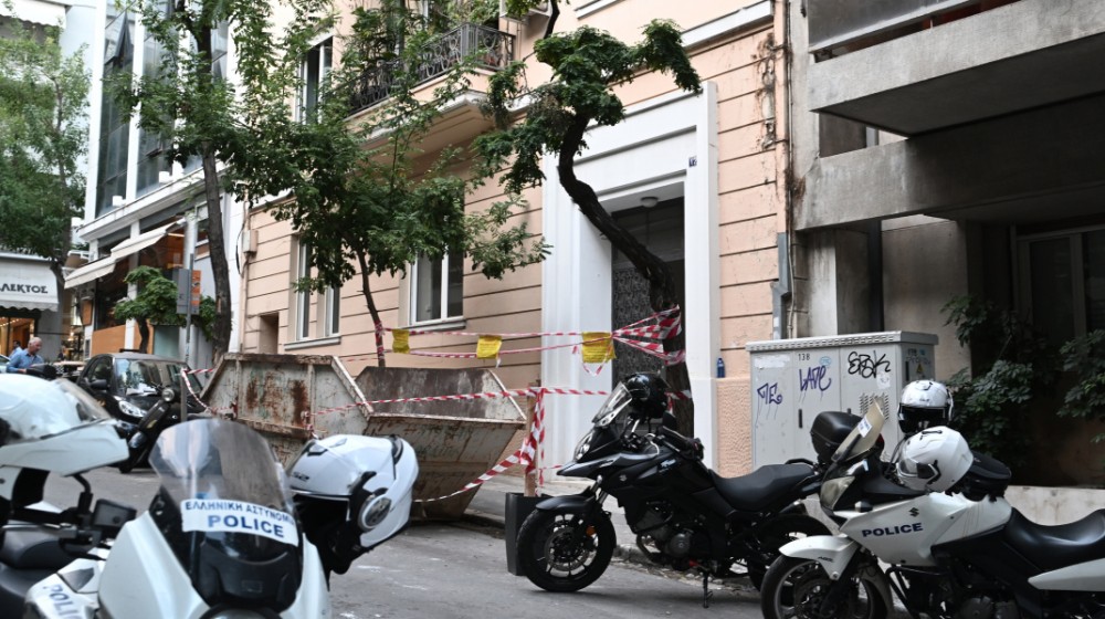 Αποθήκη με όπλα και πυρομαχικά βρέθηκε στο Κολωνάκι κατά την διάρκεια ανακαίνισης κτηρίου