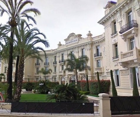 Ζευγάρι έκανε δημόσιο σεξ σε μπαλκόνι ξενοδοχείου