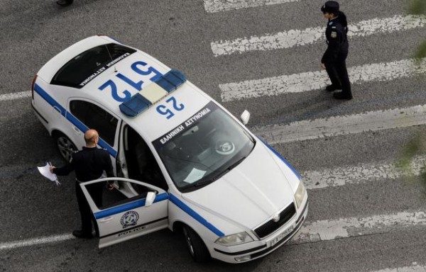 ΘΕΣΣΑΛΟΝΙΚΗ: Σεξουαλική παρενόχληση στα φανάρια από άντρα σε γυναίκα οδηγό