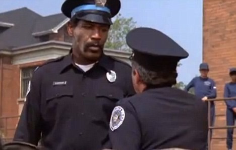 Πέθανε ο Hightower της μεγάλης των μπάτσων σχολής