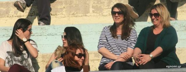 Οι γυναίκες ..κέρδισαν στην εξέδρα
