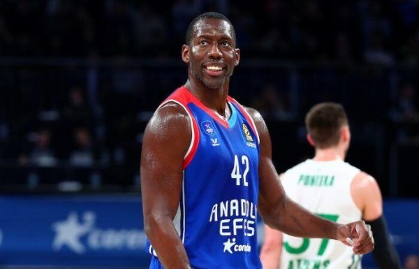 Τρομακτικό ατύχημα για τον Μπράιαν Ντάνστον, πρώην παίκτη του Ολυμπιακού