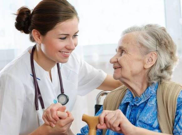 Ζητούνται νοσηλεύτριες από εταιρία υποστήριξης ασθενών