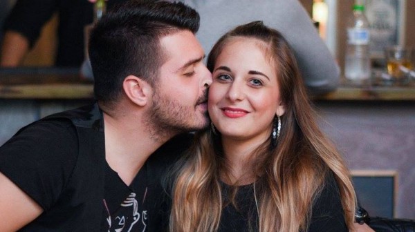 Σκοτώθηκε σε τροχαίο νιόπαντρο ζευγάρι - Πέθανε και ο πατέρας του 31χρονου στο άκουσμα της τραγικής είδησης