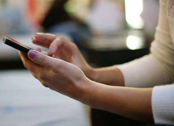 ΠΕΡΙΟΡΙΣΤΙΚΑ ΜΕΤΡΑ: Πότε θα καταργηθεί το SMS στο 13033