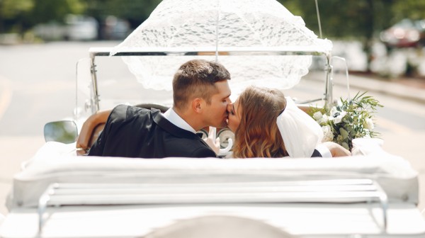 Πώς να οργανώσετε τον γάμο σας μέσα σε 2 εβδομάδες!