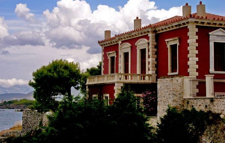 Συναρπαστικό παιχνίδι για λυκόπουλα στο Κόκκινο Σπίτι