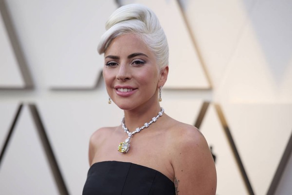 Εβρισε τους θαυμαστές της η Lady Gaga: Αντε γαμ@@@τε!