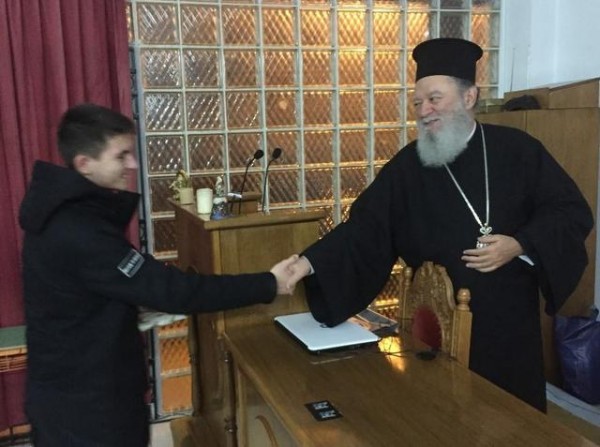 Ο Στέλιος Μεθενίτης ήταν ο τυχερός στη συνάντηση του Μητροπολίτη με τους φοιτητές