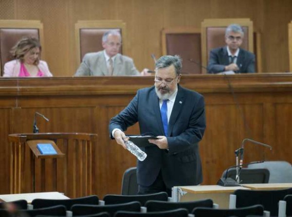 Φυγόποινος ο Χρήστος Παππάς -Έρευνες της Αστυνομίας στα σπίτια του