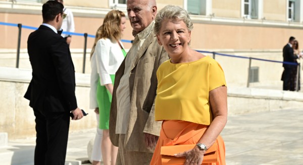 Ελενα Ακρίτα: Η ατάκα για τους ακροδεξιούς στην ορκωμοσία της νέας Βουλής