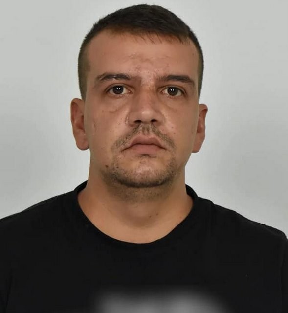 Επιτέθηκε σε 20χρονη κοπέλα με σκοπό να την βιάσει - Αυτός είναι ο δράστης (φωτό)