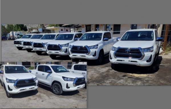 Έξι νέα ημιφορτηγά παρέλαβε ο Δήμος Χαλκιδέων