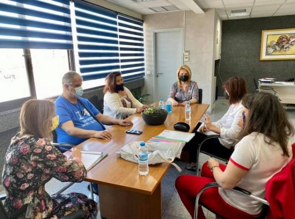 ΧΑΛΚΙΔΑ: Η δήμαρχος Ελενα Βάκα συναντήθηκε με μέλη του συλλόγου Αγάπη