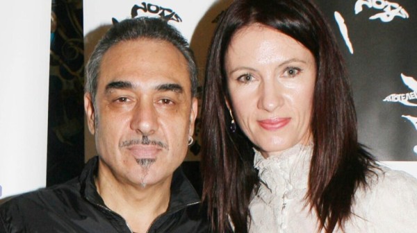 Βαρύ πένθος για τον Νότη Σφακιανάκη - Πέθανε η σύζυγός του ανήμερα των γενεθλίων του