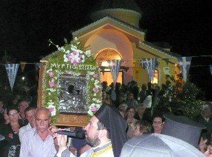 Πλήθος πιστών στο Μοναστήρι της Παναγίας της Μυρτιδιώτισσας