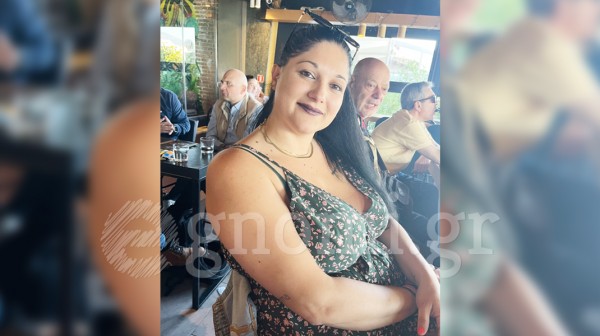 Η Κατερίνα Στάμου περνάει ευχάριστα την ώρα της με γυμναστική και την κολλητή της