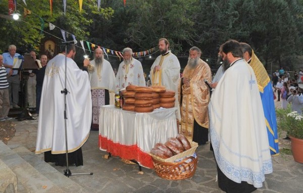 ΙΣΤΙΑΙΑ: Πανηγύρι σε γραφική εκκλησία για την Παναγία