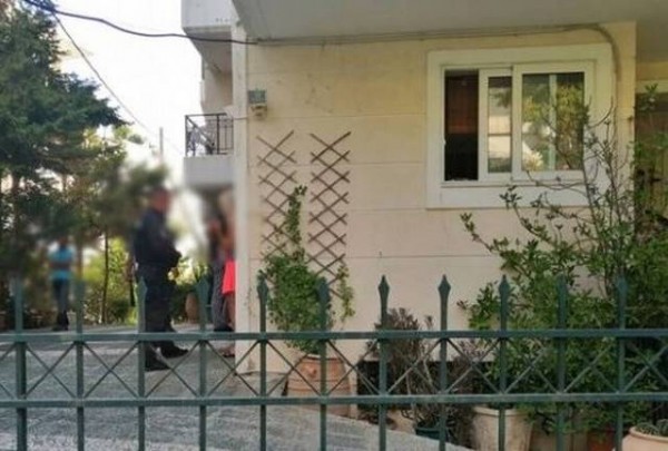 Ραφήνα: 44χρονος ζωγράφος βρέθηκε κρεμασμένος και φιμωμένος στο μπαλκόνι του