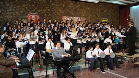 Η χορωδία-ορχήστρα νέων της Μητρόπολης Χαλκίδας στην καθιερωμένη συναυλία της