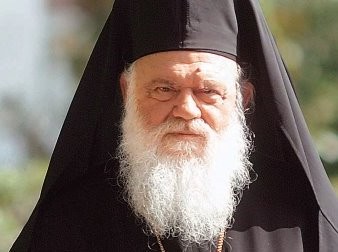 Χειρουργήθηκε στο ΚΑΤ ο Ιερώνυμος