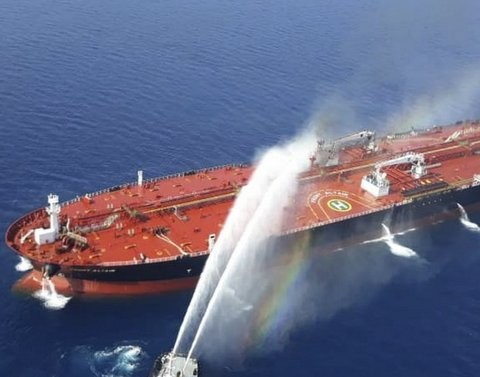 Νεκρός 40χρονος Ελληνας καπετάνιος από πυρκαγιά σε πλοίο