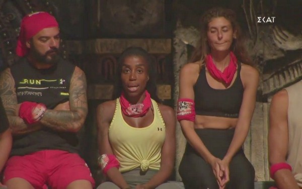 SURVIVOR: Κλαίνε και οι καρύδες - Εμεινε η Σαλαγγούδη και έφυγε η Ελέτσι (VIDEO)
