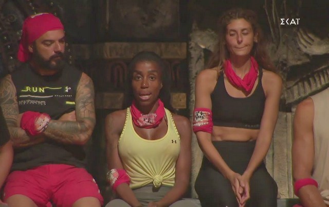 SURVIVOR: Κλαίνε και οι καρύδες - Εμεινε η Σαλαγγούδη και έφυγε η Ελέτσι (VIDEO)