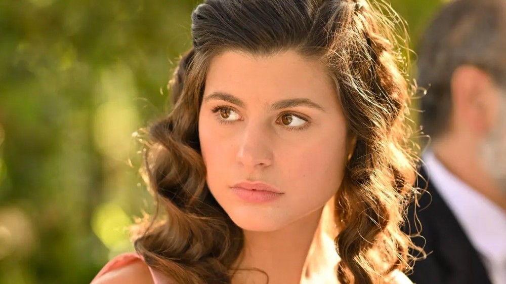 ΑΓΙΟΣ ΕΡΩΤΑΣ: Δείτε απόψε (ΔΕΥΤΕΡΑ 10 ΜΑΡΤΙΟΥ)