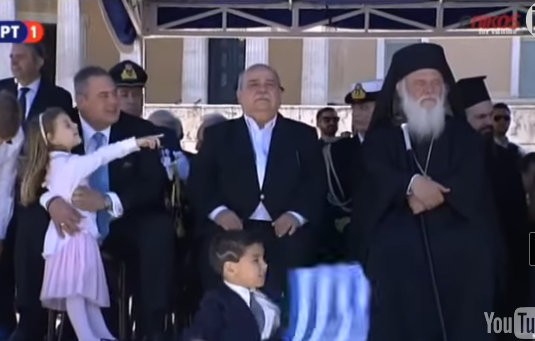 Ο Πάνος Καμμένος έγινε Ευάγγελος Αβέρωφ σε ζωντανή μετάδοση