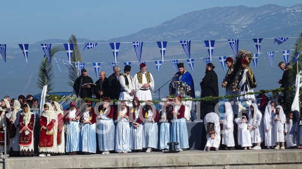 ΧΑΛΚΙΔΑ: Τα Θεοφάνια γιόρτασαν οι πιστοί του παλαιού ημερολογίου (pics)
