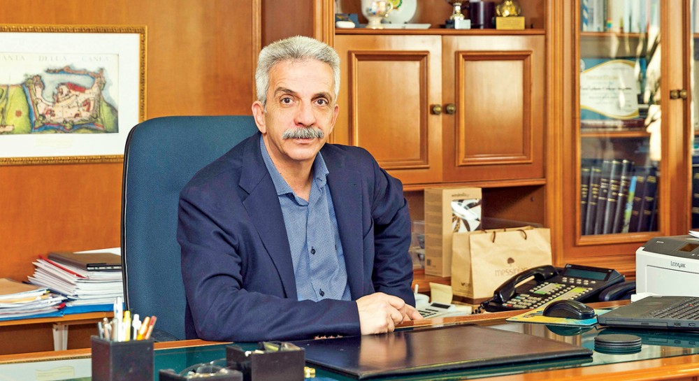 Ο Αναγνωστάκης ... σκαλίζει το θέμα με τις Μονάδες Επεξεργασίας Απορριμμάτων σε Λαμία, Χαλκίδα και Άμφισσα