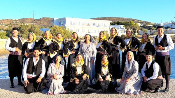 Δύο Σύλλογοι της Εύβοιας χόρεψαν στη Σύρο και βγήκαν σε τηλεοπτική εκπομπή
