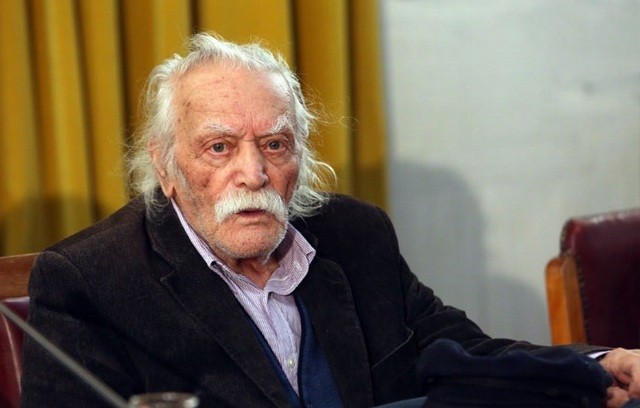 Στο νοσοκομείο ο Μανώλης Γλέζος