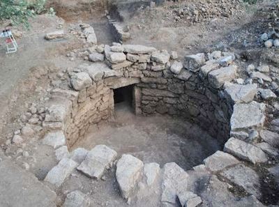 Βρέθηκε αρχαίος τάφος κατά την εκσκαφή αρδευτικού έργου