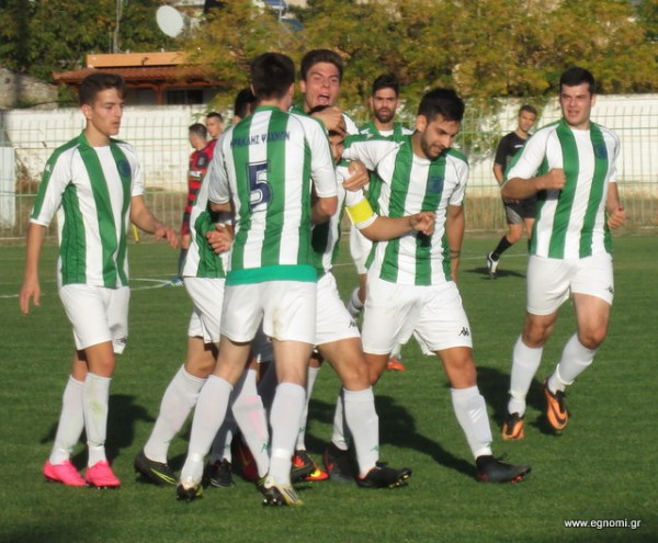 ΗΡΑΚΛΗΣ ΨΑΧΝΩΝ-ΜΑΚΡΥΚΑΠΑ 4-1: Από τεσσάρα σε τεσσάρα θα πετάει με σούπερ Μαναρίτσα