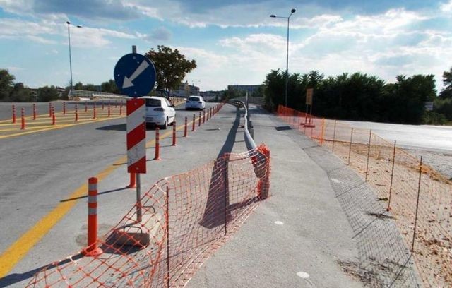 Κυκλοφοριακές ρυθμίσεις λόγω εκτέλεσης εργασιών στην περιοχή του κόμβου της Θήβας