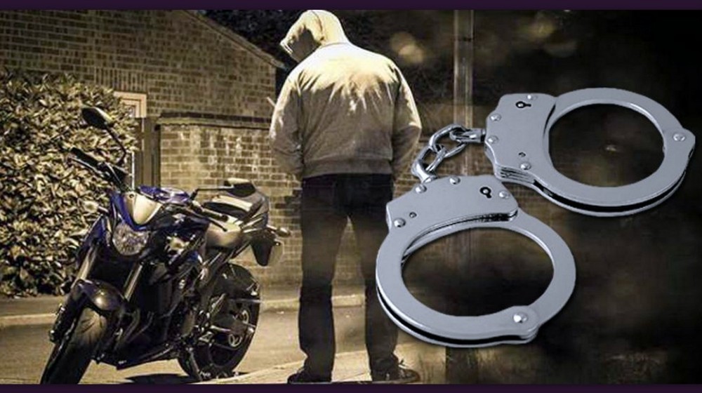 ΧΑΛΚΙΔΑ: Σύλληψη δύο ατόμων με κλεμμένη μοτοσικλέτα