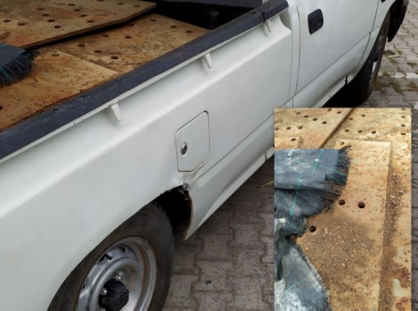 ΑΜΦΙΚΛΕΙΑ: Σήκωσαν σιδερένια αντικείμενα βάρους 2 τόνων από αποθήκη του ΟΣΕ